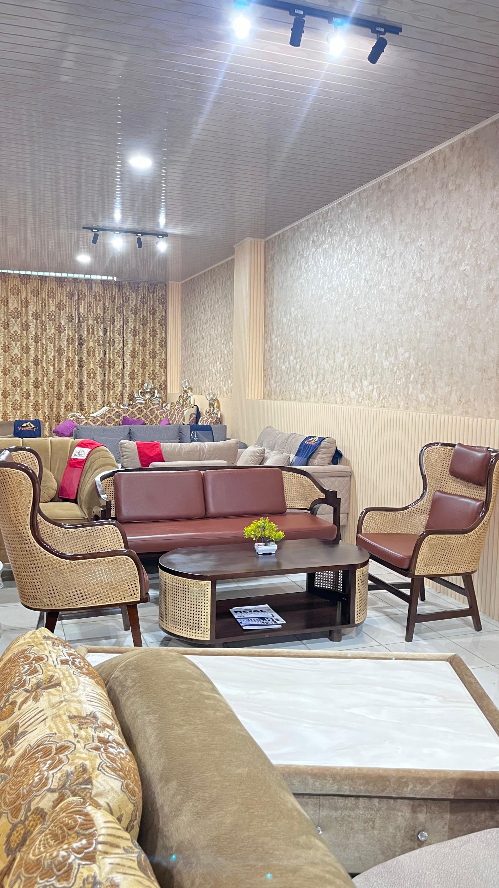 Furniture Palembang Furniture Palembang