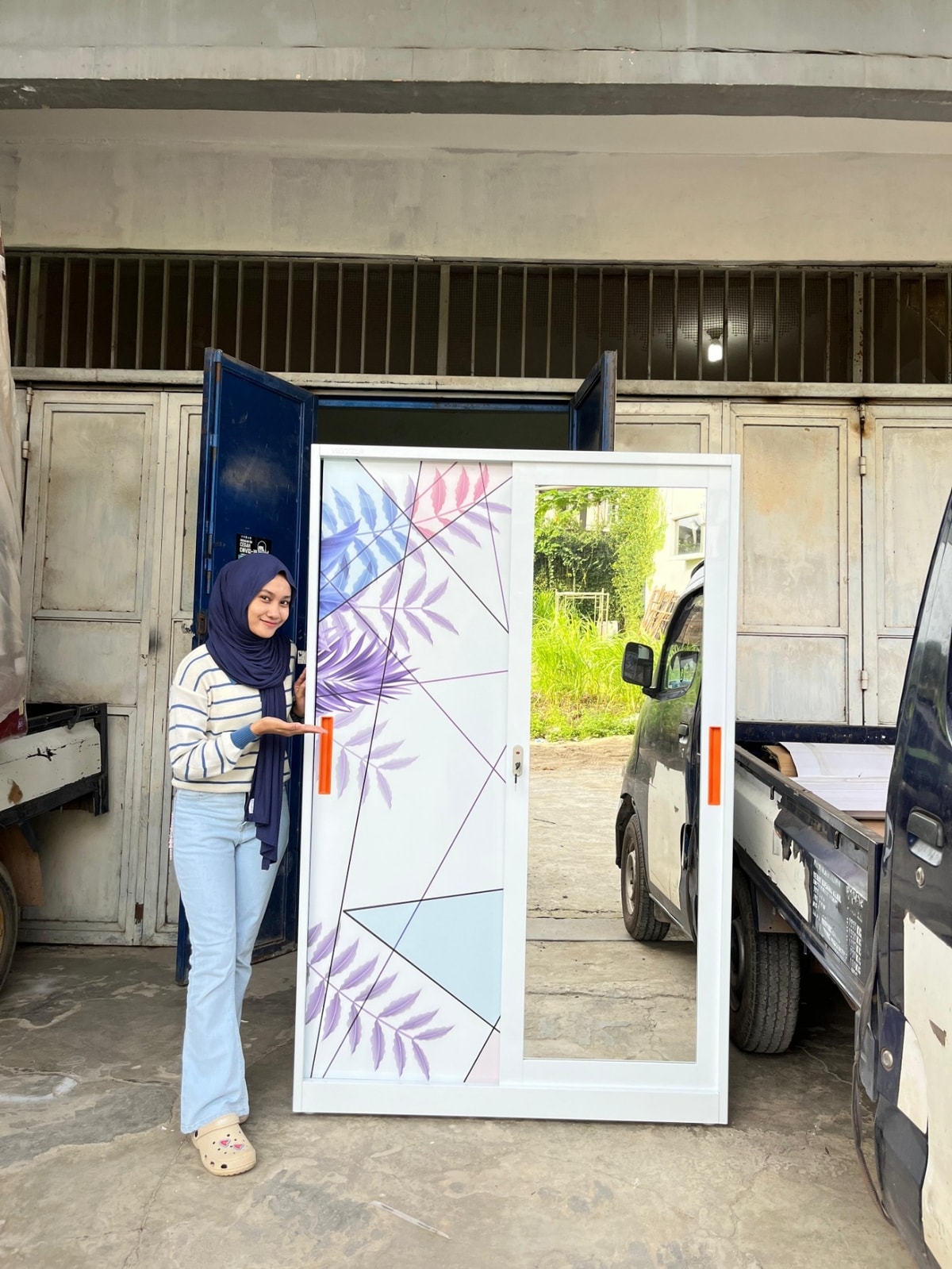 Furniture Palembang (lemari pakaian sliding) Furniture Palembang (lemari pakaian sliding)