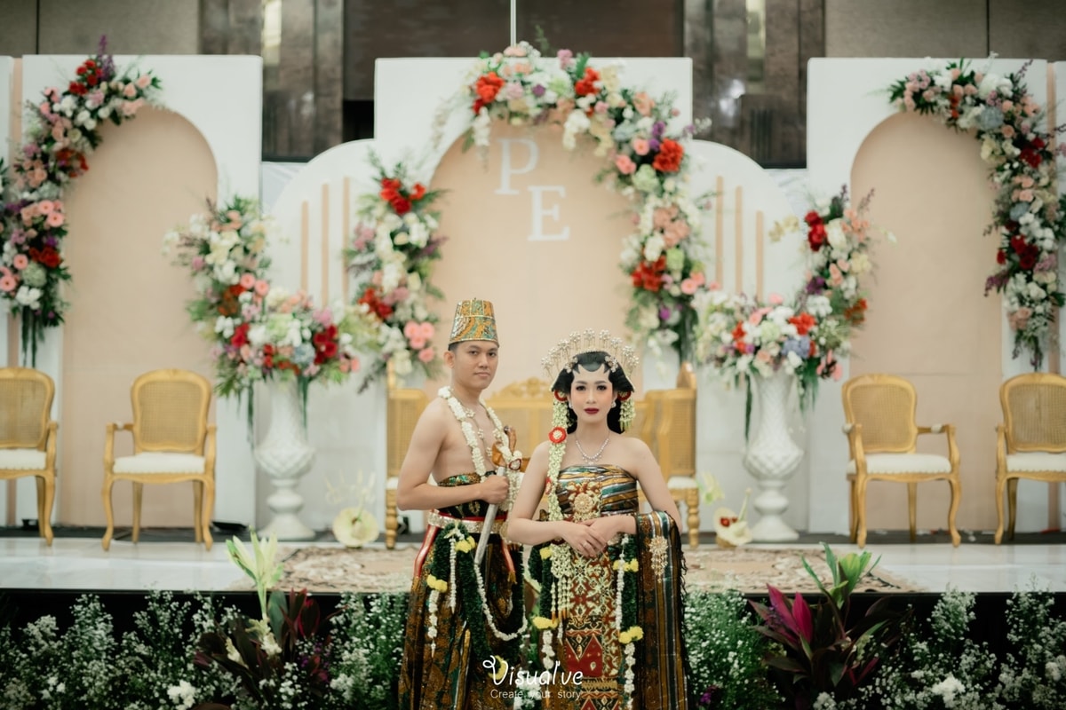 Putri & Edwin