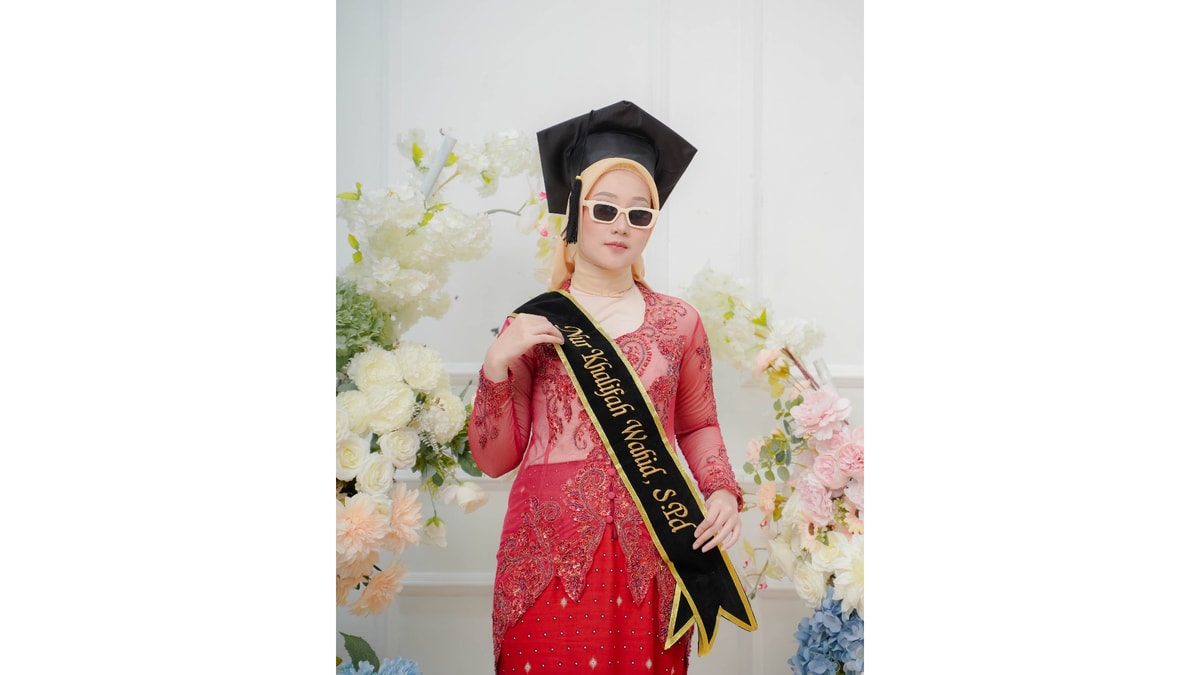 Foto Wisuda Jihan | Ruang Garasi Studio