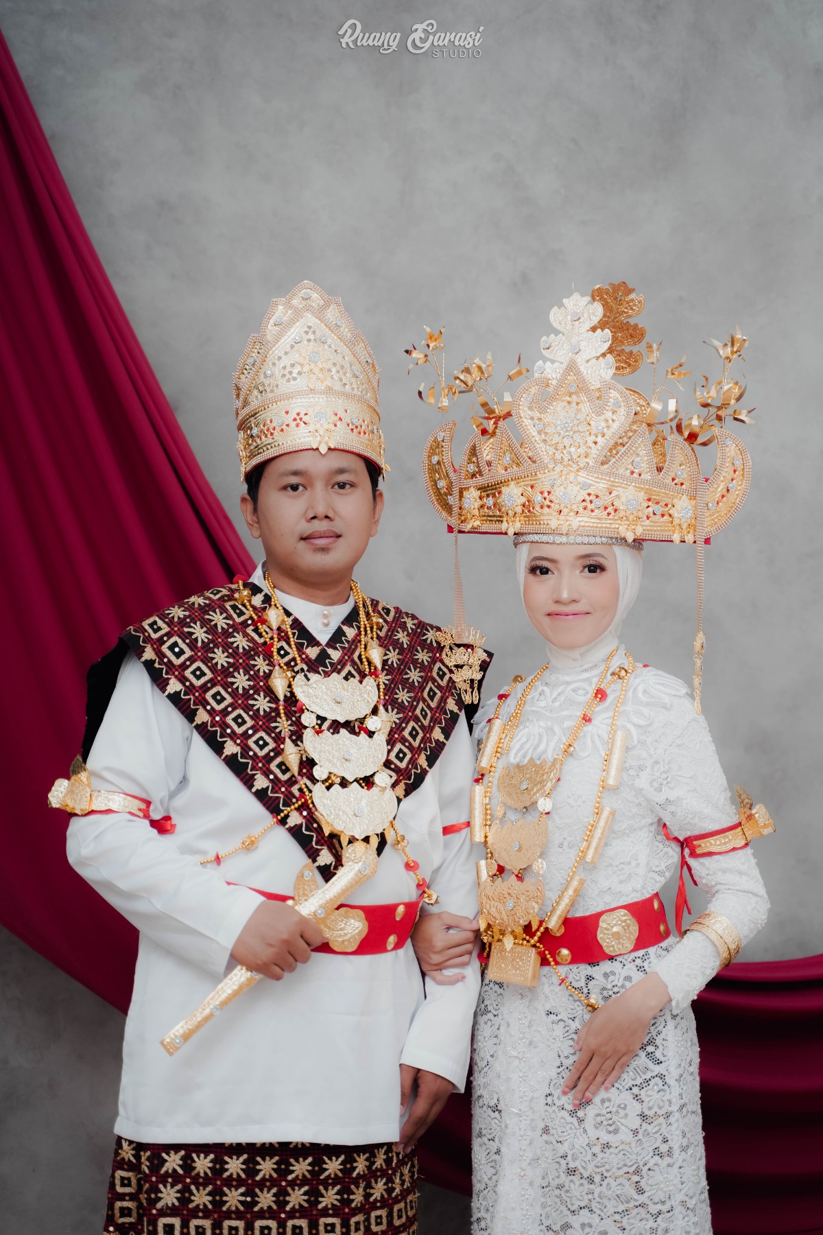 Prewedding Adat Lampung | Ruang Garasi Studio