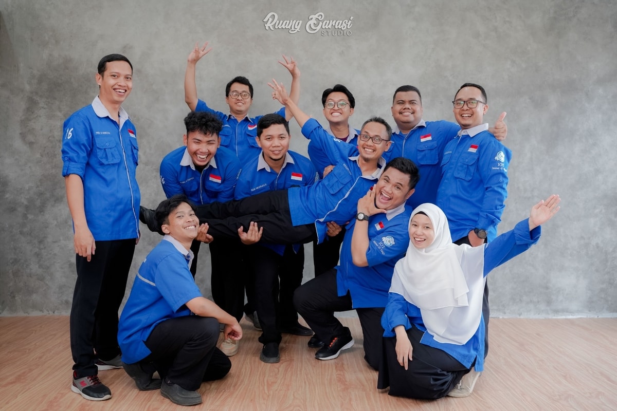 Foto Grup Sandy | Ruang Garasi Studio