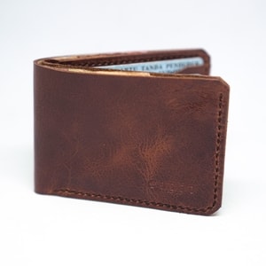 Dompet Pria Kulit Asli