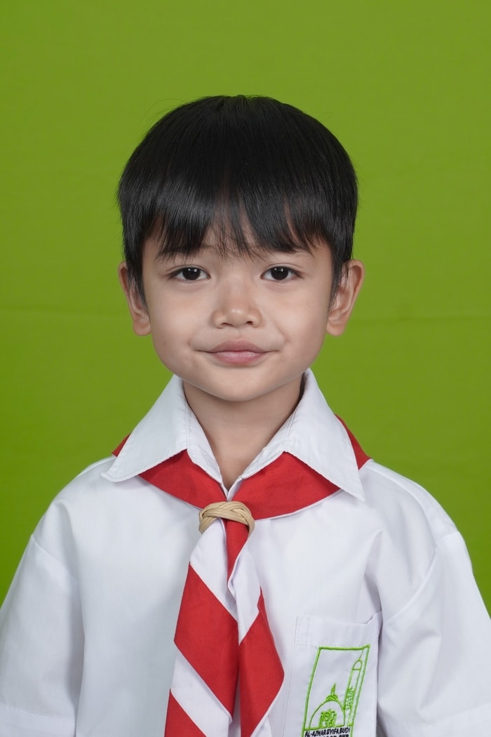 Pasfoto Sekolah Al-Azhar Syifa Budi | Ruang Garasi Studio