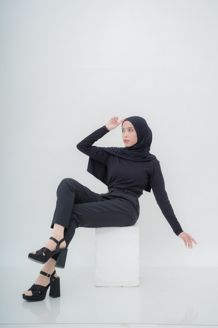 Persona Photoshoot For Comcard | Ruang Garasi Studio