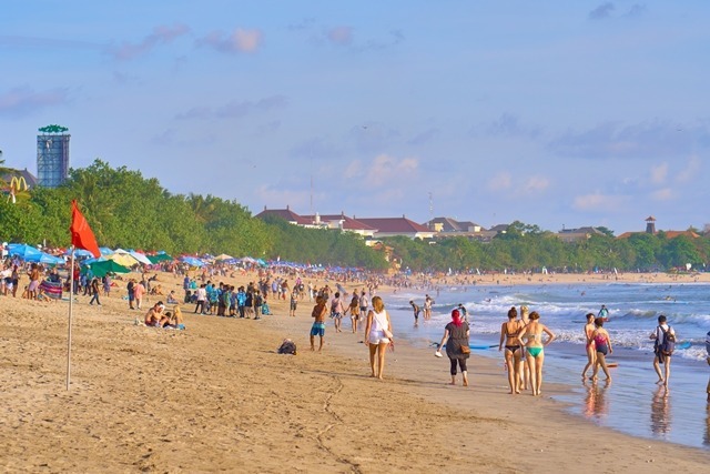 Pantai Kuta telah menjadi objek wisata andalan Pulau Bali sejak awal tahun 1970-an. Pantai Kuta sering pula disebut sebagai pantai matahari terbenam (sunset beach).